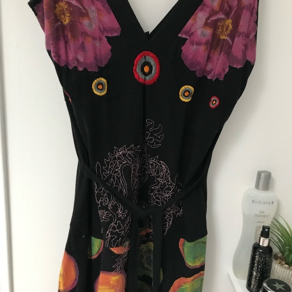 ONE OF A KIND Desigual Sample dress GORGEOUS!! - Picture 4 of 9